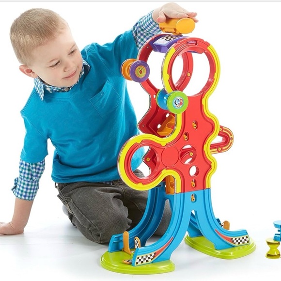 Fisher-Price Other - Fisher-Price Spinnyo’s Racing Chasing Super Slide Spiral Race Track